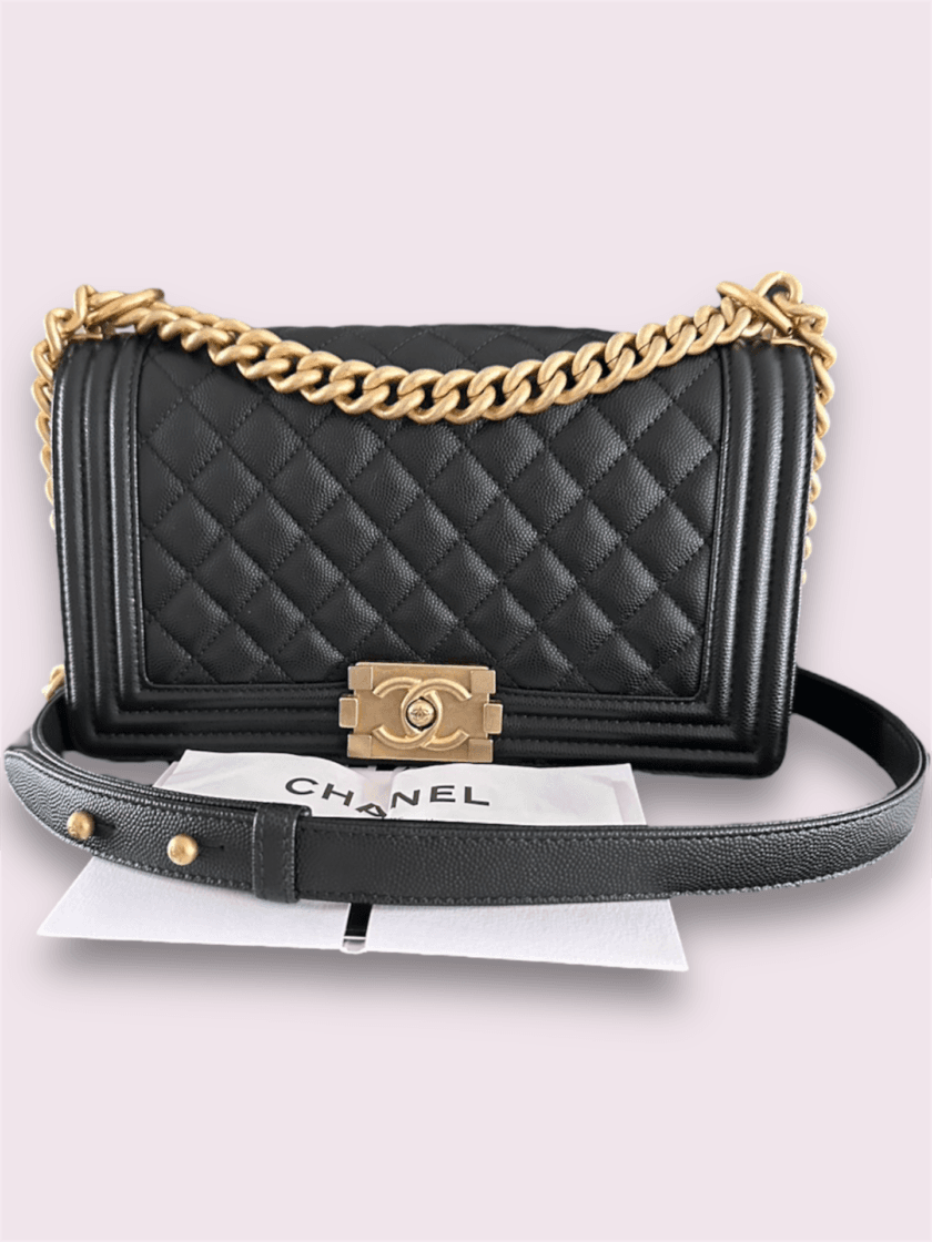 Chanel boy 10 Black caviar holo 30 GHW