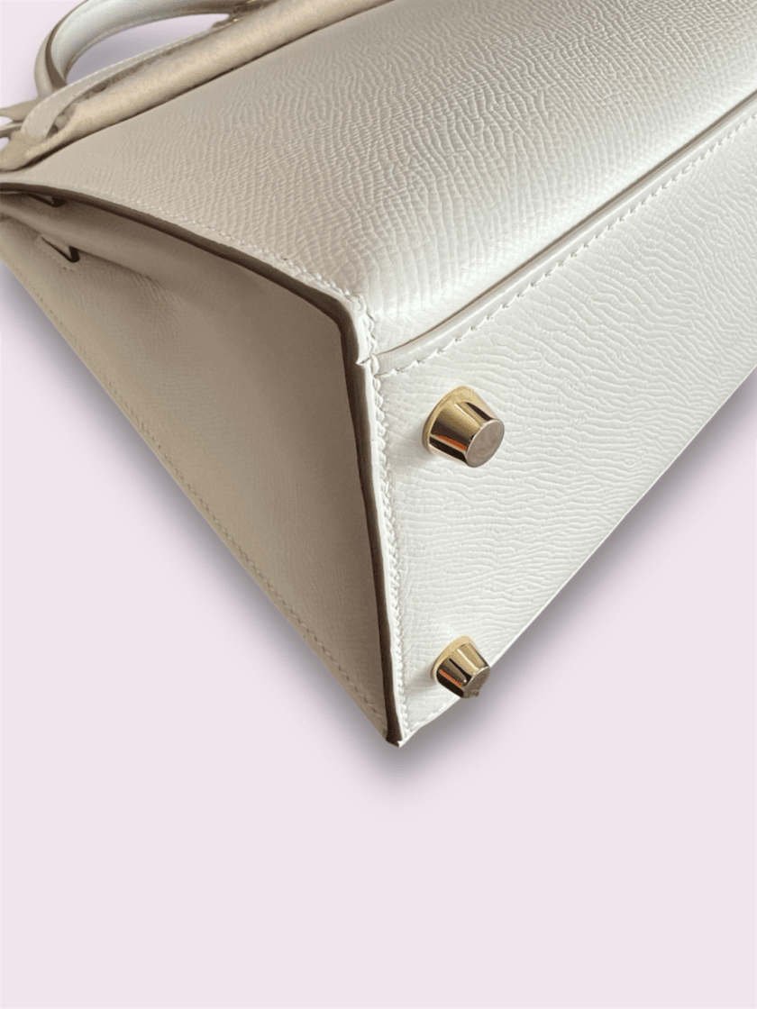 HERMÈS Kelly 28 Craie Epsom Sellier GHW